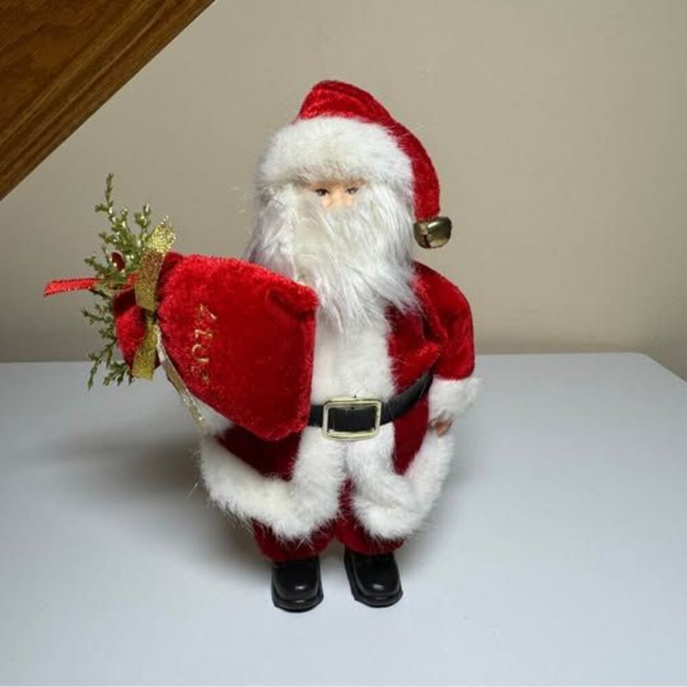 Vintage Santa Claus Christmas Figure with Embroidered 2017 Gift Sack Holiday